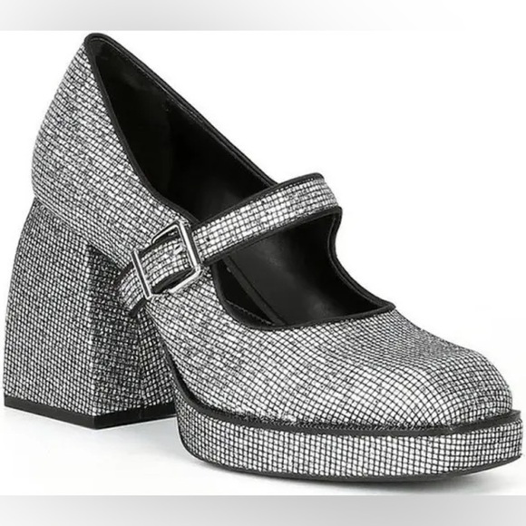 GB Gianni Bini 2-Night shiny Mary Jane platform pump Size 6.5 - Picture 1 of 7